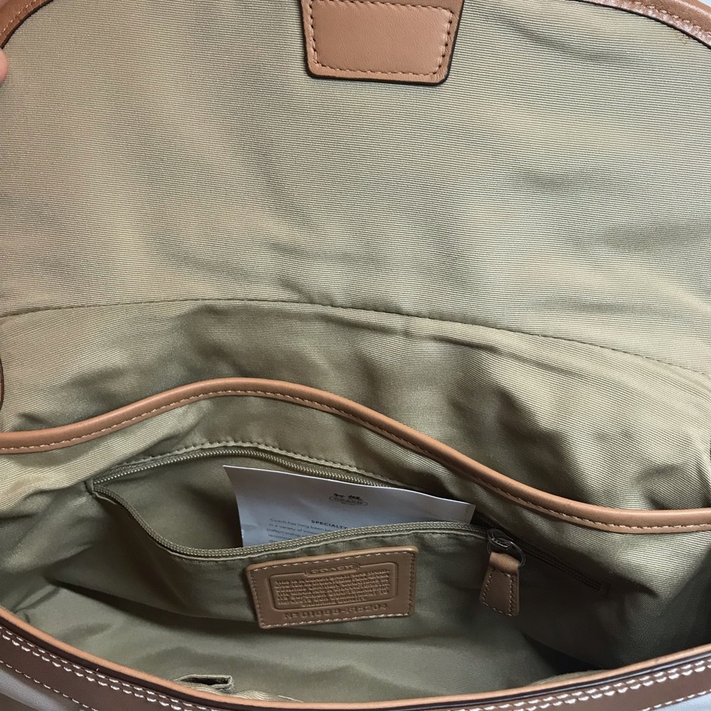 Coach 👜 wallet - Picture 2 of 8